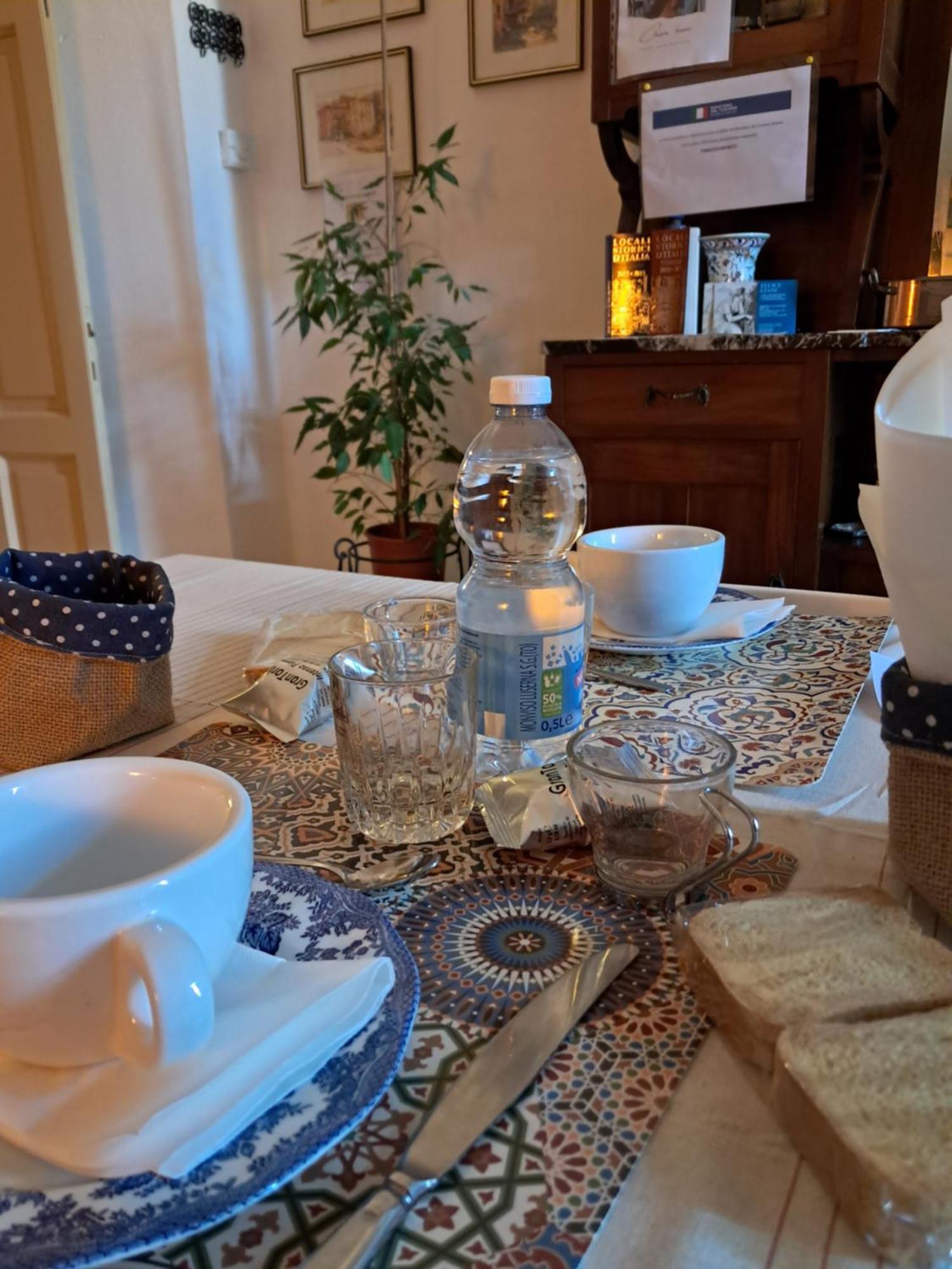 Bed & Breakfast Chiara Bed and Breakfast San Sebastiano Curone Εξωτερικό φωτογραφία